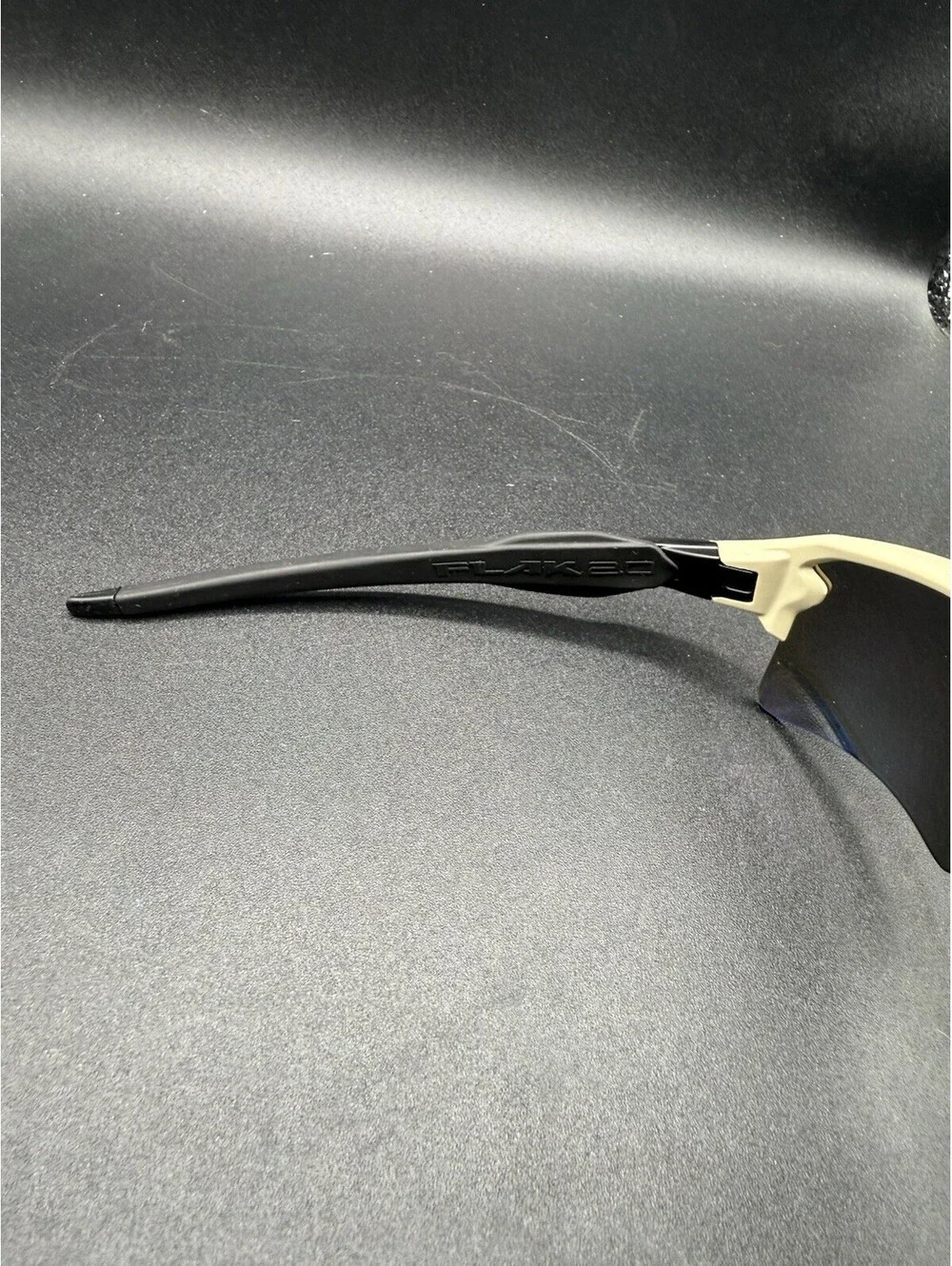 Oakley Flak 2.0 Desert Tan/Matte Black w/Prizm Sapphire Lenses
